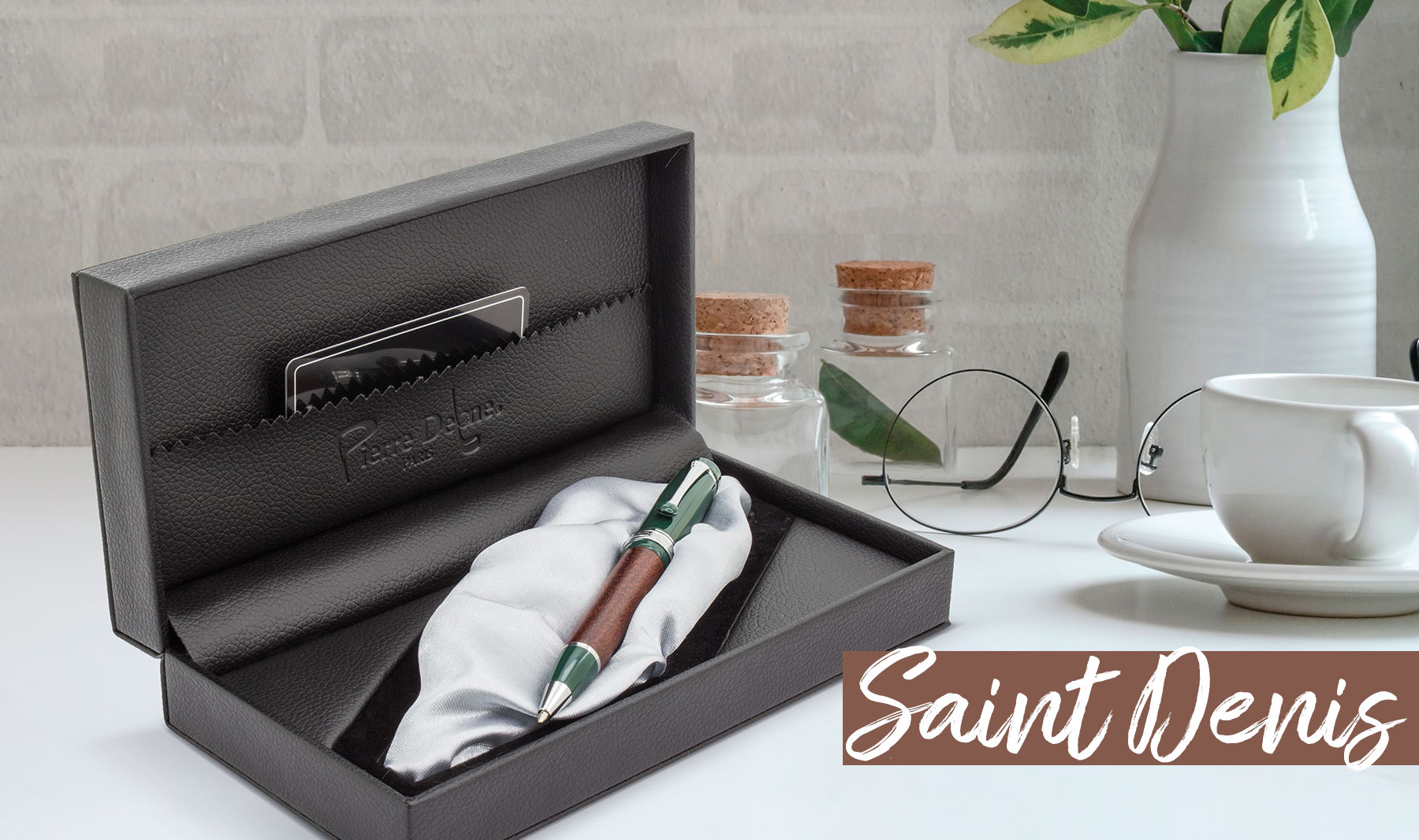 WOODEN PEN"SAINT DENIS"  PIERRE DELONE