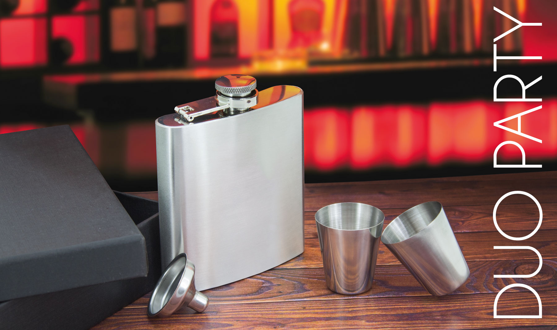 SET PETACA LICORERA Y VASOS "DUO PARTY"