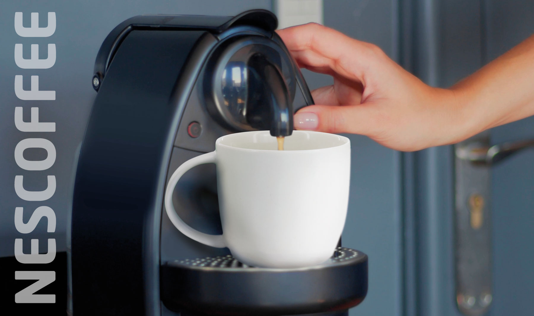 MUG CERAMICA "NESCOFFEE"