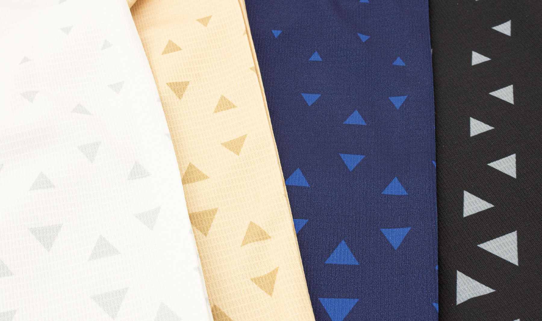 CAMISETA BANDERA "DELTA"