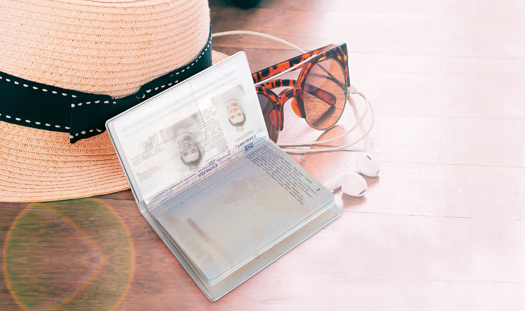 FUNDA PASAPORTE "TRAVELER"