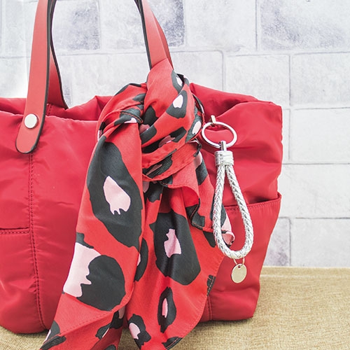 LLAVERO AMAZING PLATA