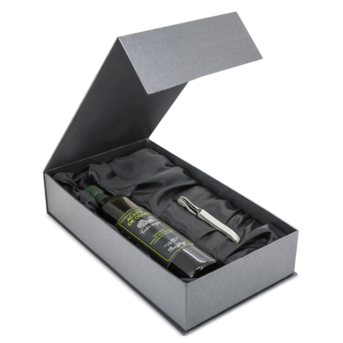OIL GIFT BOX WITH CORKSCREW OPENER