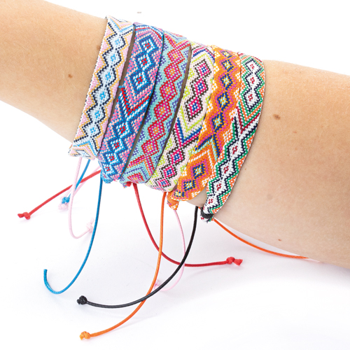 BRACELETS "HIPPY" (6 PCS PACK)