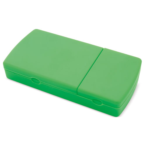 PILL BOX WITH CUTTER