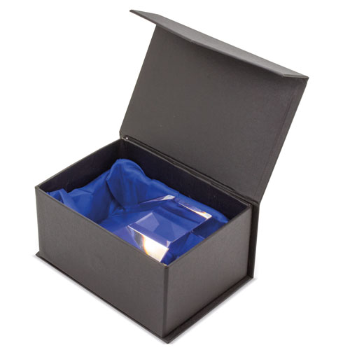 PRISME SHAPED GLASS TROPHY 